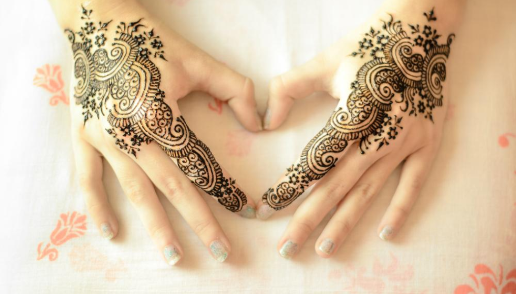 The Art of Henna Tattoos: Temporary Beauty